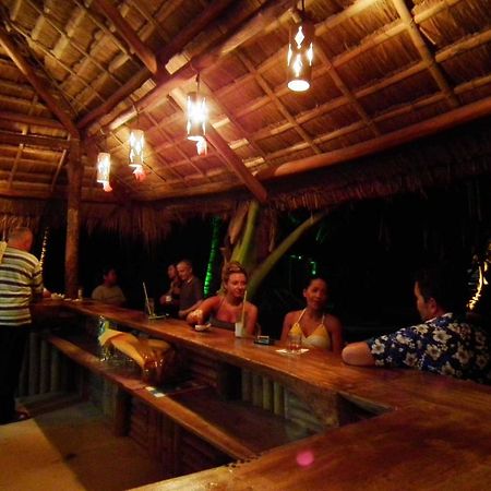 Cooper'S Beach Resort Lucbuan Zewnętrze zdjęcie
