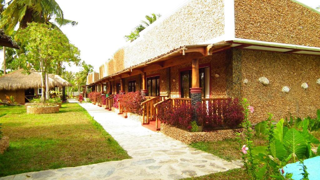 Cooper'S Beach Resort Lucbuan Zewnętrze zdjęcie