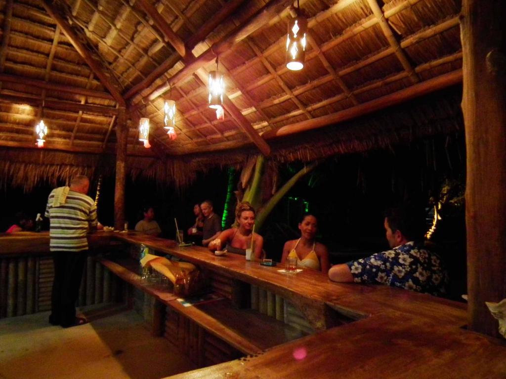 Cooper'S Beach Resort Lucbuan Zewnętrze zdjęcie