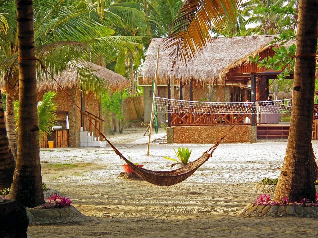 Cooper'S Beach Resort Lucbuan Zewnętrze zdjęcie